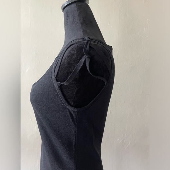 Boston Proper Sleeveless top w/ Cut-Out Shoulders, size small - Picture 5 of 5